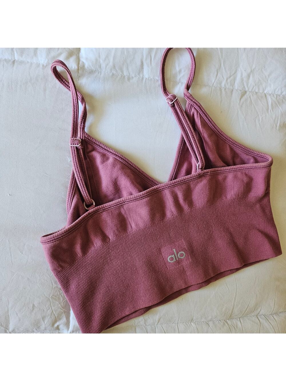 Alo Yoga Seamless Ribbed Favorite Bra Tank in a mauve/pink